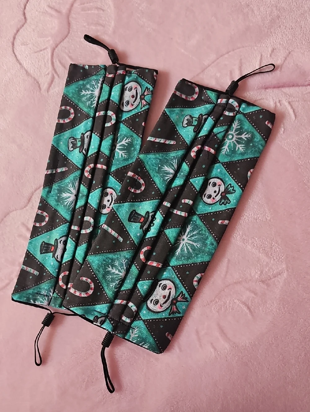 2 Holiday Snowman Face Masks - Johanna Parker